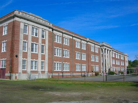 Former Savannah High School | A pic of the back entrance of … | Flickr