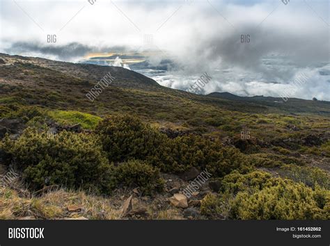 Haleakala Volcano Image & Photo (Free Trial) | Bigstock