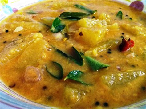 PULINCURRY (Ash Gourd / Kumbalangha / Poosinikka cooked in Tur Dal gravy) | Swaadhmantra ...