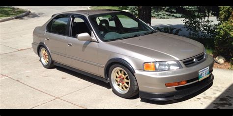 Acura EL I 1997 - 2001 Sedan :: OUTSTANDING CARS