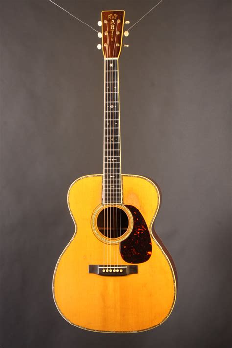 Gruhn Offers Clapton Guitars | Vintage Guitar® magazine