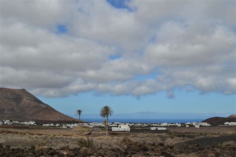 A bit cloudy first thing, clearing by mid to late morning for a sunny afternoon in Lanzarote ...