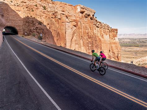 Take the Two-Hour Rim Rock Drive in Colorado National Monument