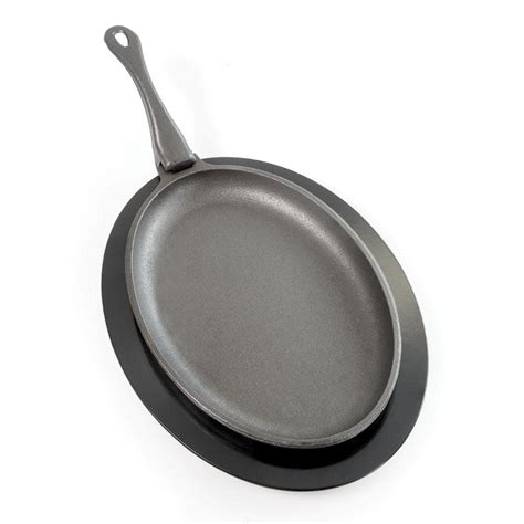 NAPOLEON Cast Iron Skillet 56003 - The Home Depot