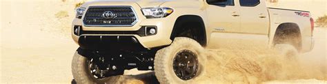 Toyota Tacoma Lift Kits - Fabtech®