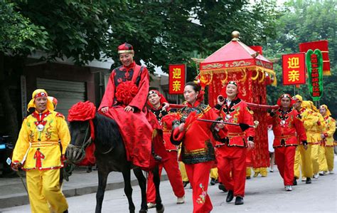 Traditional Chinese Wedding Customs and Traditions, Chinese Wedding ...