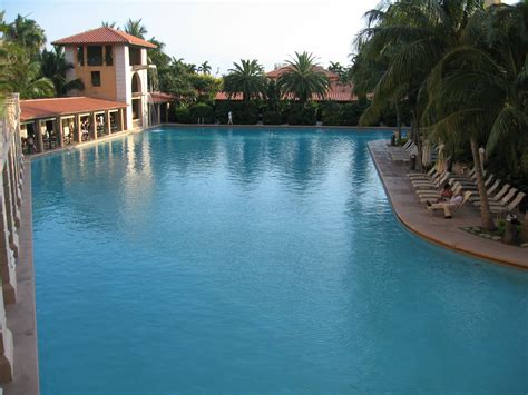 the amazing pool at the Biltmore Hotel, Coral Gables, FL | Coral gables ...