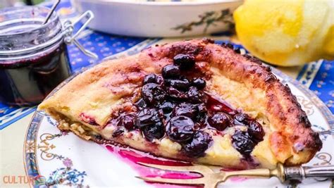 Oven Baked Pancakes? Pannukakku Finnish Pancakes with Blueberries