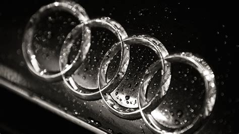 Download Audi Logo in Black & White HD wallpaper for 2560 x 1440 ...