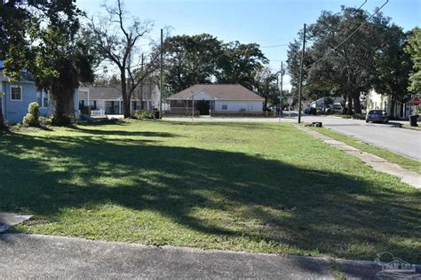 1116 N Davis Hwy, Pensacola, FL 32503 | Trulia