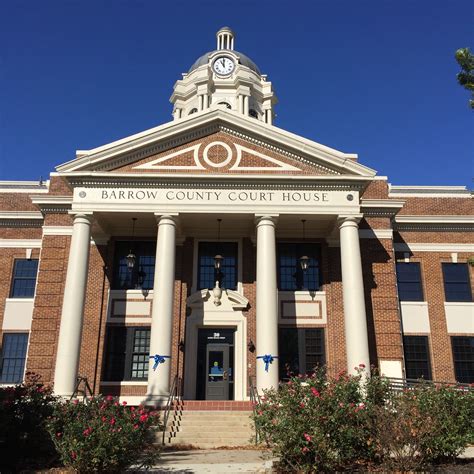 Entry Historic Barrow County Courthouse. Winder, Georgia. Paul Chandler November 2016 ...