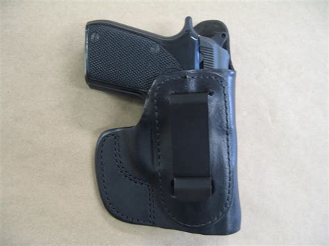 Amazon.com : Taurus PT22 / PT25 IWB in The Waistband Concealed Carry ...