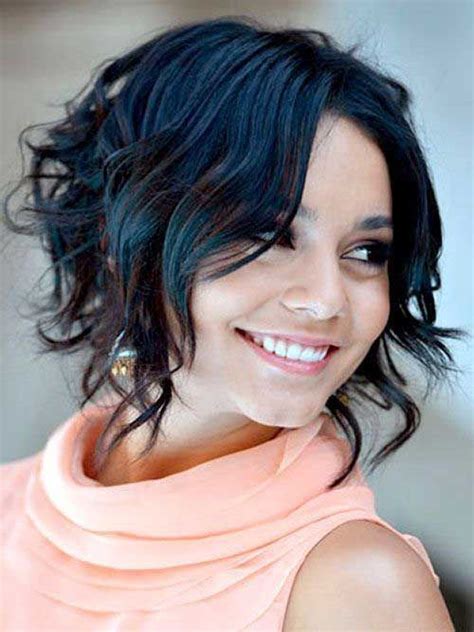 Cute Short Wavy Hairstyles for 2014 - Pretty Designs