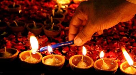 Choti Diwali 2017: Date, Puja Vidhi and Muhurat Timings for Naraka Chaturdashi | Religion News ...