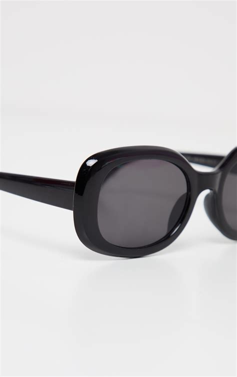Black Oval Shape Retro Sunglasses | PrettyLittleThing AUS
