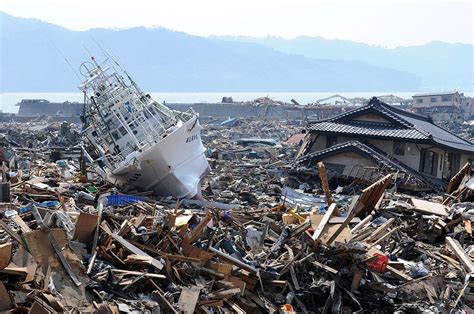 Japan earthquake and tsunami: Before and after the cleanup - Orlando ...