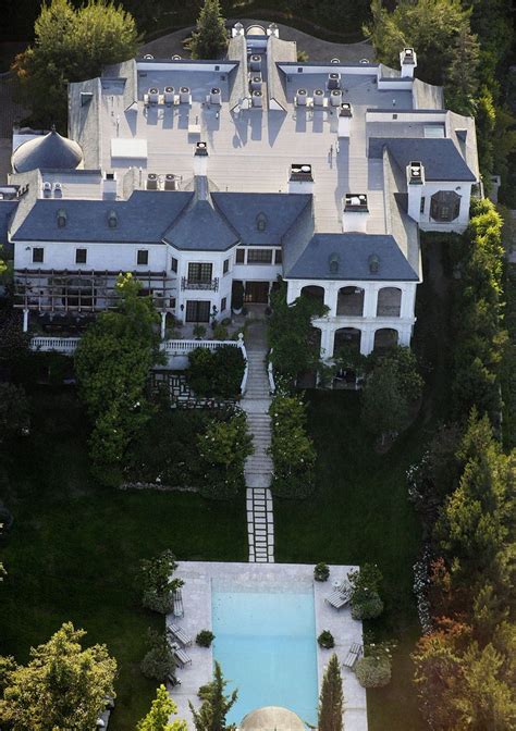 Mansion Where Michael Jackson Died Sells for $20 Million Less Than ...