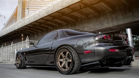 Mazda RX-7: Specs And Everything You Need To Know