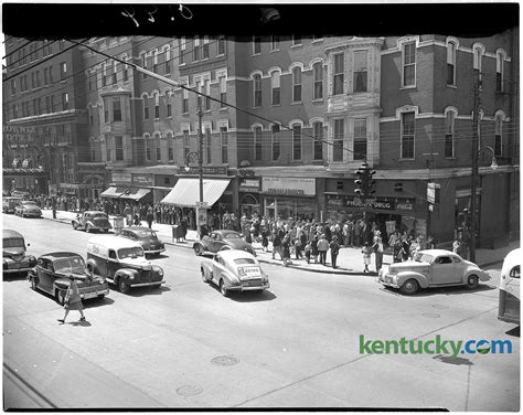 Main Street downtown Lexington, 1945 | Lexington, Lexington kentucky, Lexington ky