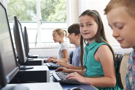 Group of Elementary School Children in Computer Class Stock Image - Image of classroom, high ...