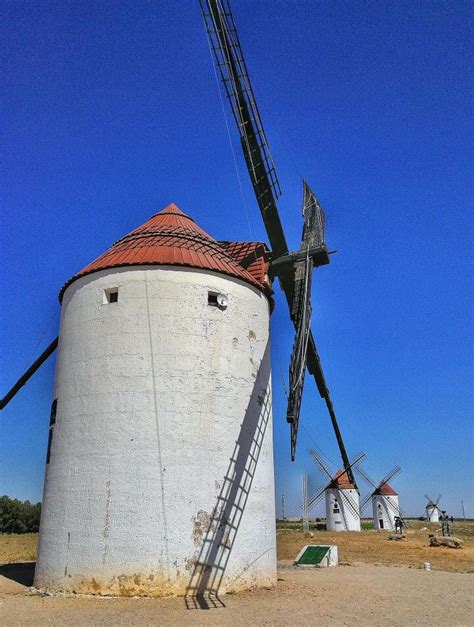 Dónde ver molinos de viento en La Mancha | Guías Viajar