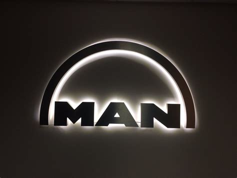 Man Truck Logo