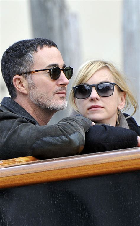 Anna Faris and Michael Barrett Take Their Romance to Venice | E! News