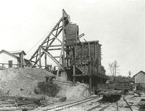 This circa 1910 photograph shows the Quartz Hill No. 34 mine at Quartz Hill in Shasta County ...