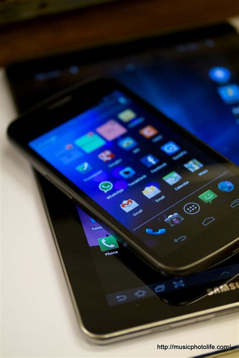 Music.Photo.Life.: Google Galaxy Nexus: Review