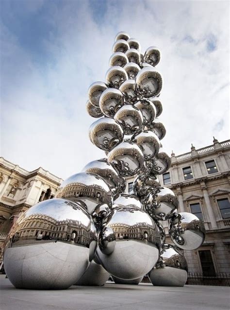 Andy's Blog: Week 6- Anish Kapoor Sculpture