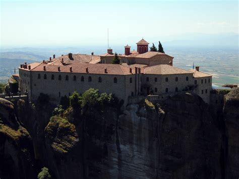 Meteora Day Trip from Neoi Poroi - Evi Tours