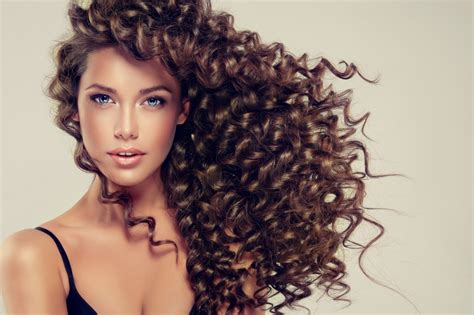 Best Leave-In Creams For Curly Hair | HotDeals360