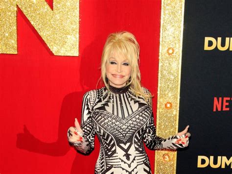 Dolly Parton Reveals Why She Repeatedly Turned Down Offer For Super ...