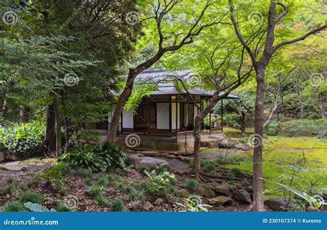 Japanese Chashitsu Teahouse in the Tokyo Metropolitan Park of KyÅ ...