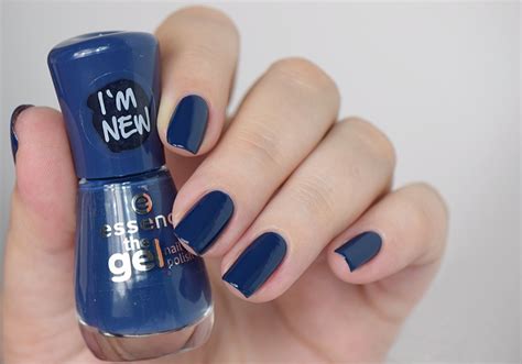 essence the gel nail polish 78 royal blue | NisiNails