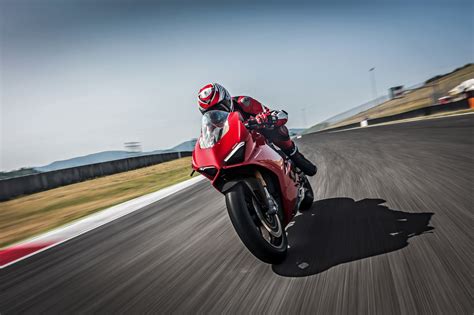 Ducati Panigale V4 S 2018 Racing, HD Bikes, 4k Wallpapers, Images ...