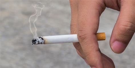 Cancer survivors’ tobacco use linked to greater post-cancer symptoms