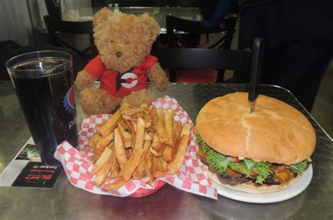 Big Jud's 2lb Burger Challenge (Boise) - FoodChallenges.com ...