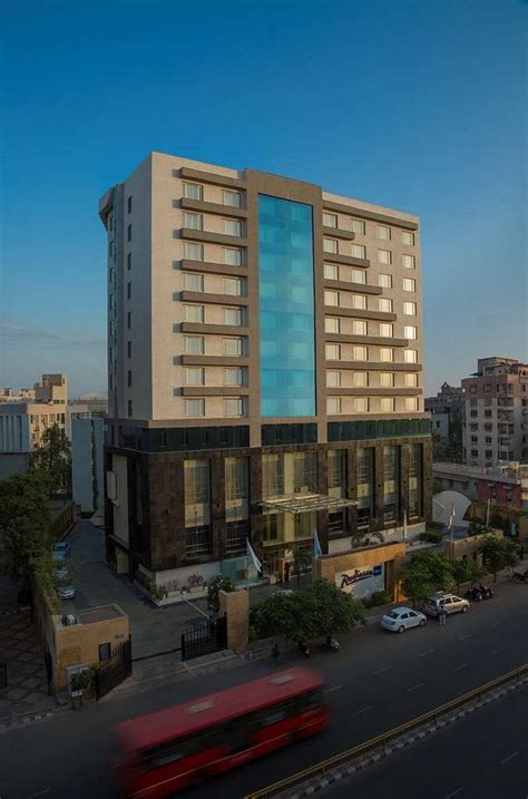 RADISSON BLU HOTEL, AHMEDABAD (Gujarat) - Hotel Reviews, Photos, Rate Comparison - Tripadvisor