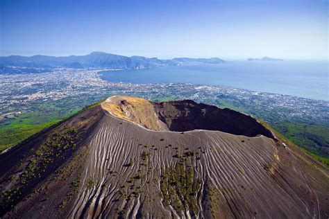 Mount Vesuvius Climbing Guide and Gallery