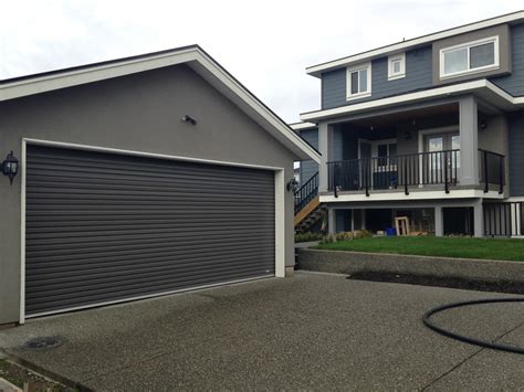 Residential roll up garage doors - Modern - Exterior - Vancouver - by Smart Garage Door Ltd. | Houzz