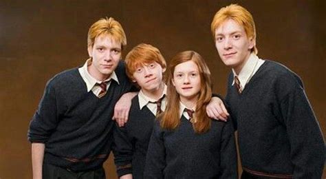 Los hermanos weasley | Близнецы уизли, Гарри поттер актеры, Хогвартс