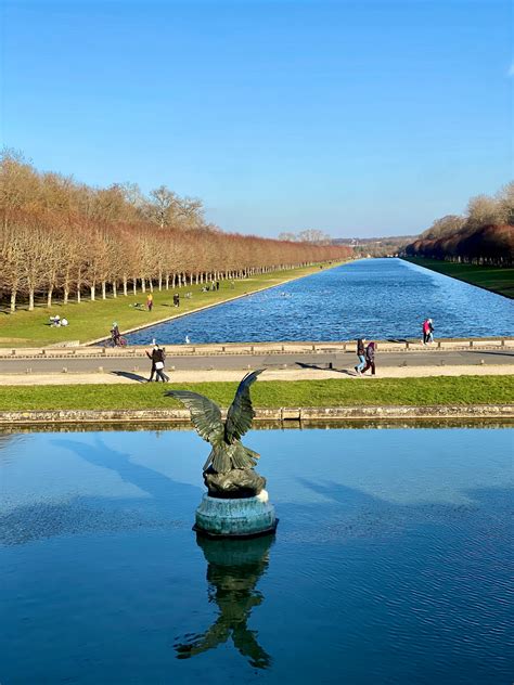 Visiting the Château de Fontainebleau Gardens - Landen Kerr