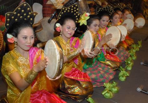 BUDAYA SUMBAWA | ANTARA Foto