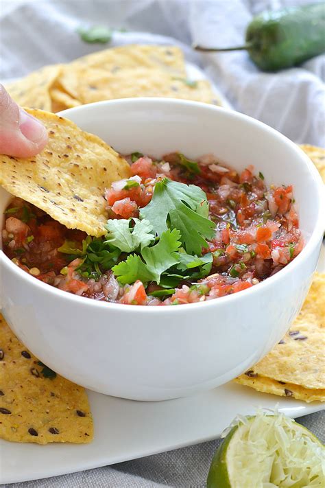 Simple Salsa Fresca - Mother Thyme