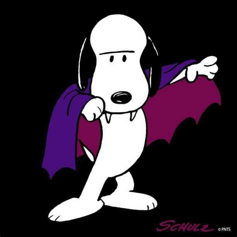 Vampire Snoopy | Imágenes de snoopy, Personajes de snoopy, Charlie brown y snoopy