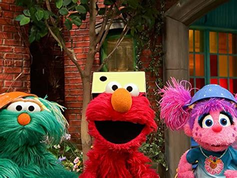 "Sesame Street" Astronaut Elmo (TV Episode 2019) - IMDb