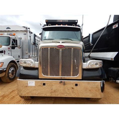 2018 PETERBILT 567 Dump Truck