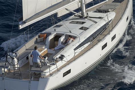 Jeanneau Yachts for Sale - Own a New Jeanneau Sailboat - Navigare Yachting