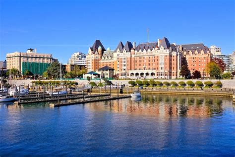 From Vancouver to Victoria: 5 Best Ways to Get There | PlanetWare (2022)